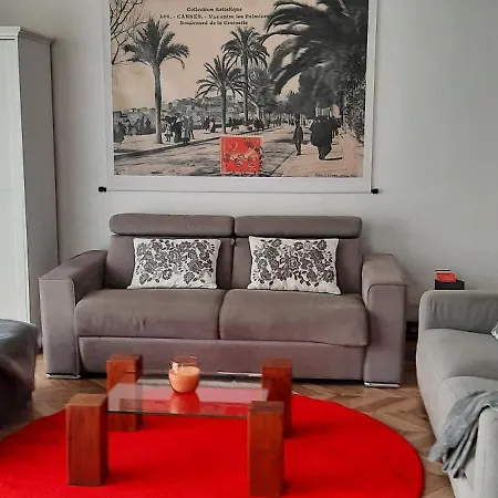 Loft Atypique Et Ravissant De 60 M2 Nouveau Lägenhet